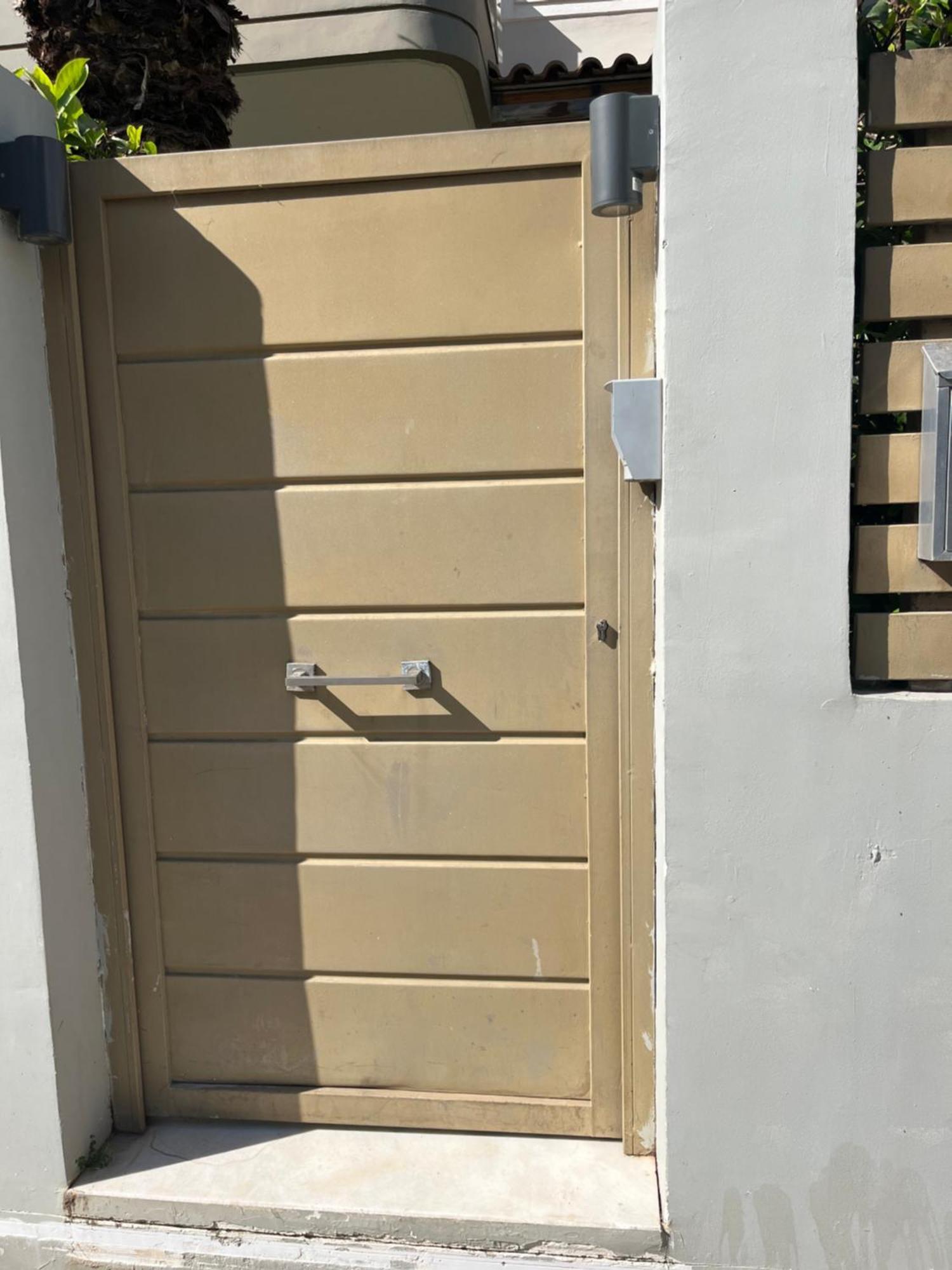 Elegant Glyfada Apartment-Private Garden-Near Metro Athén Kültér fotó